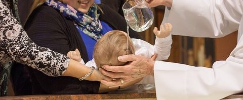 baptism-644267_960_720